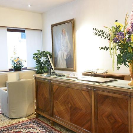 Hotel San Zulian Венеция Экстерьер фото