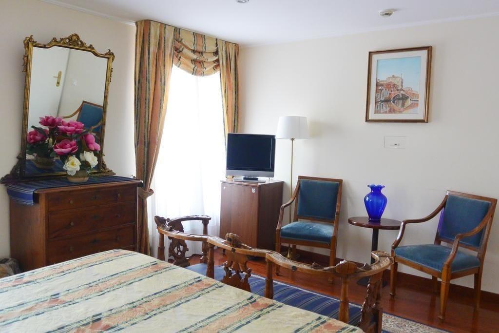 Hotel San Zulian Венеция Экстерьер фото